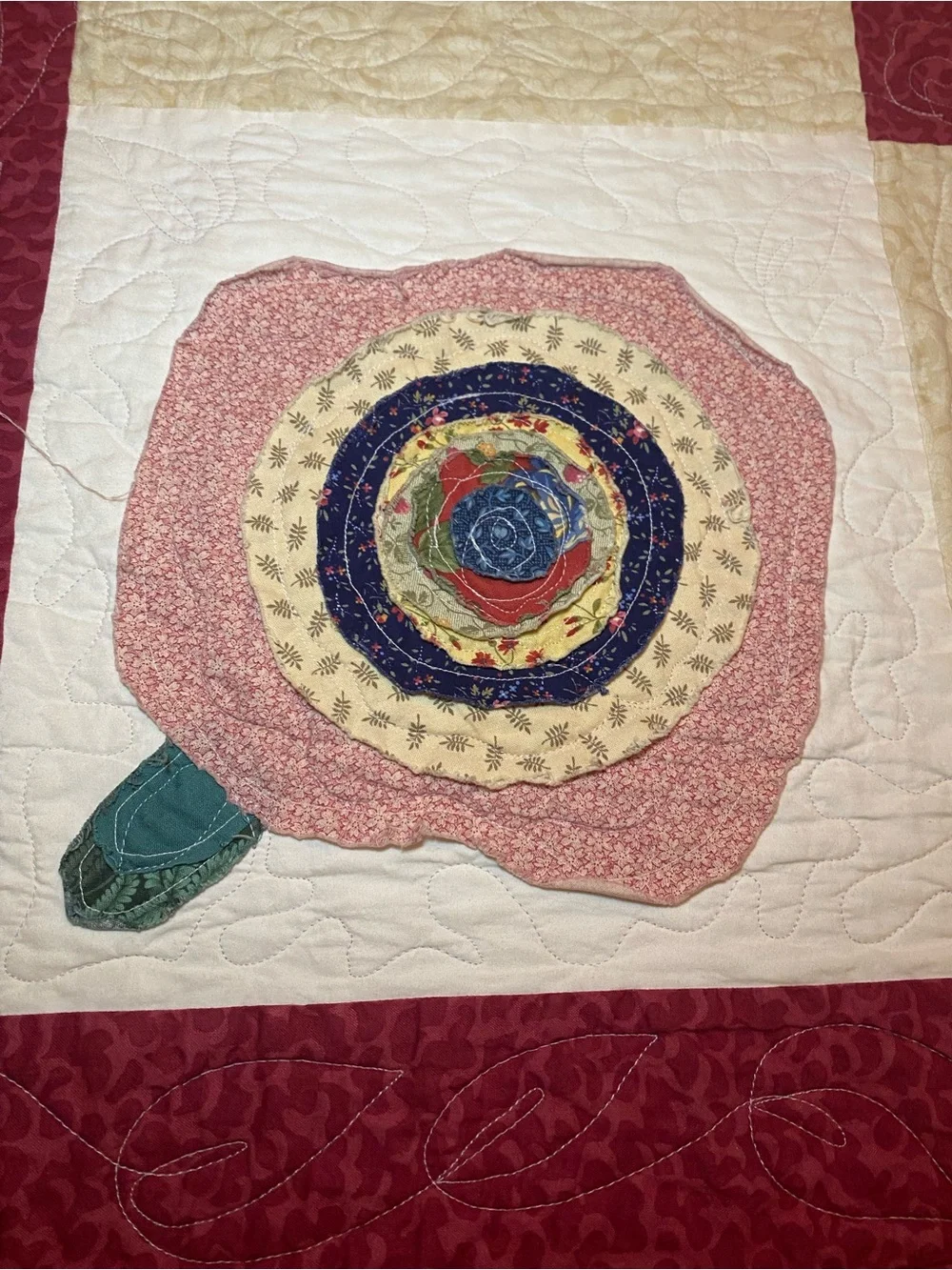 Stunning Appliqué Quilt/Throw in a dimensional floral motif. Burgundy pink gree